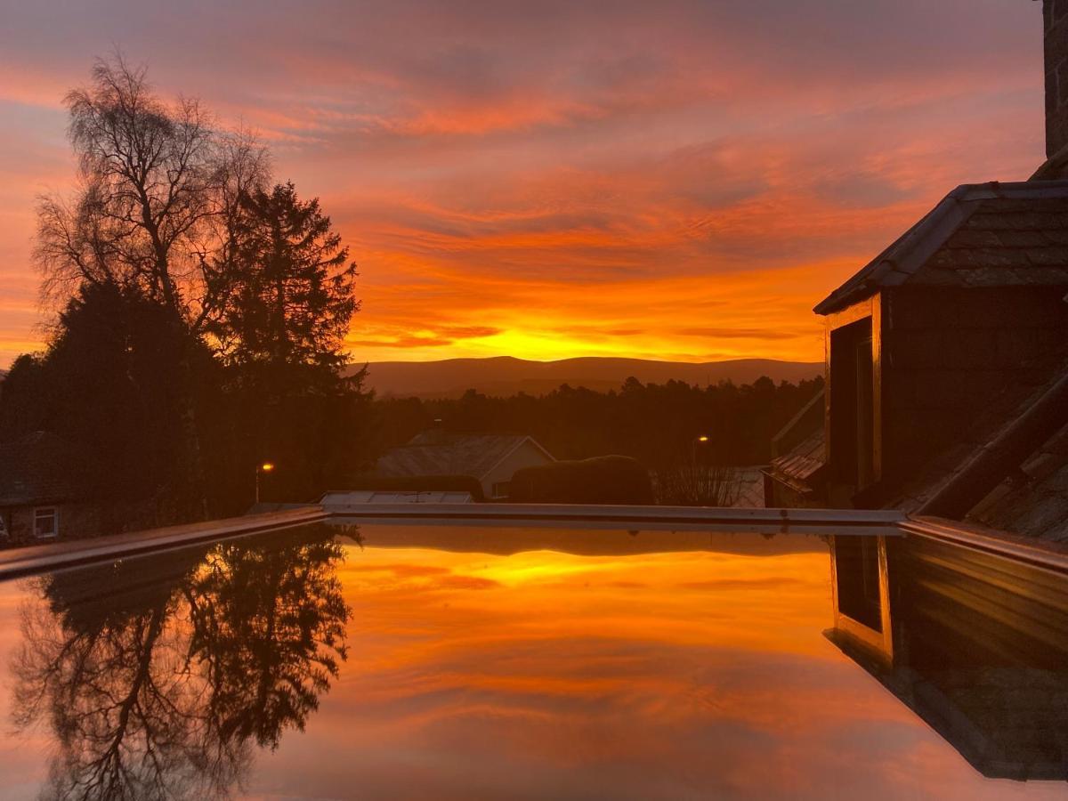 Garden Park Guest House Grantown-on-Spey Exterior photo