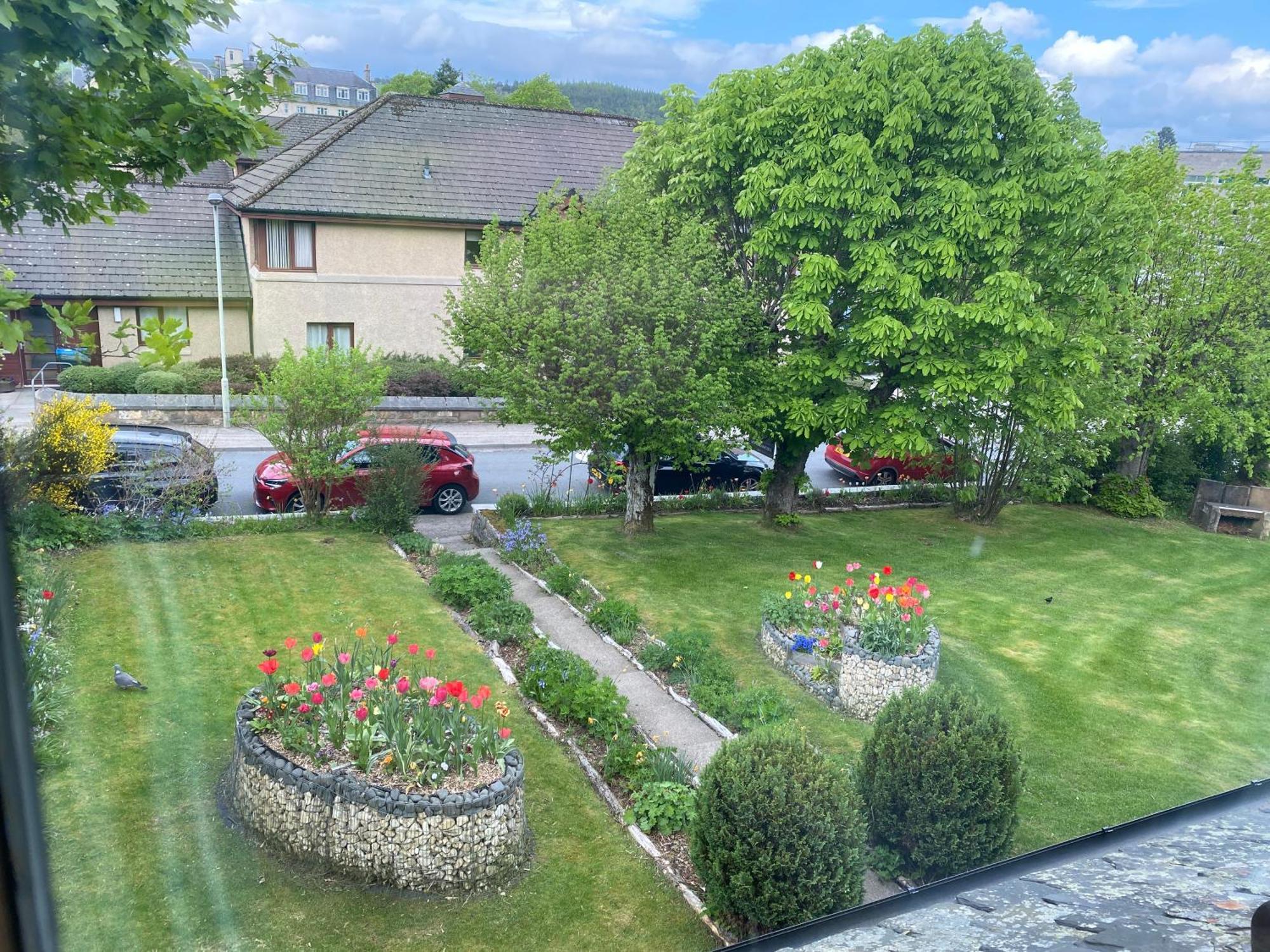 Garden Park Guest House Grantown-on-Spey Exterior photo